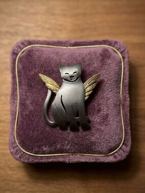 Vintage Ultra Craft Angel Cat Brooch - Matte Pewter & Gold Tone